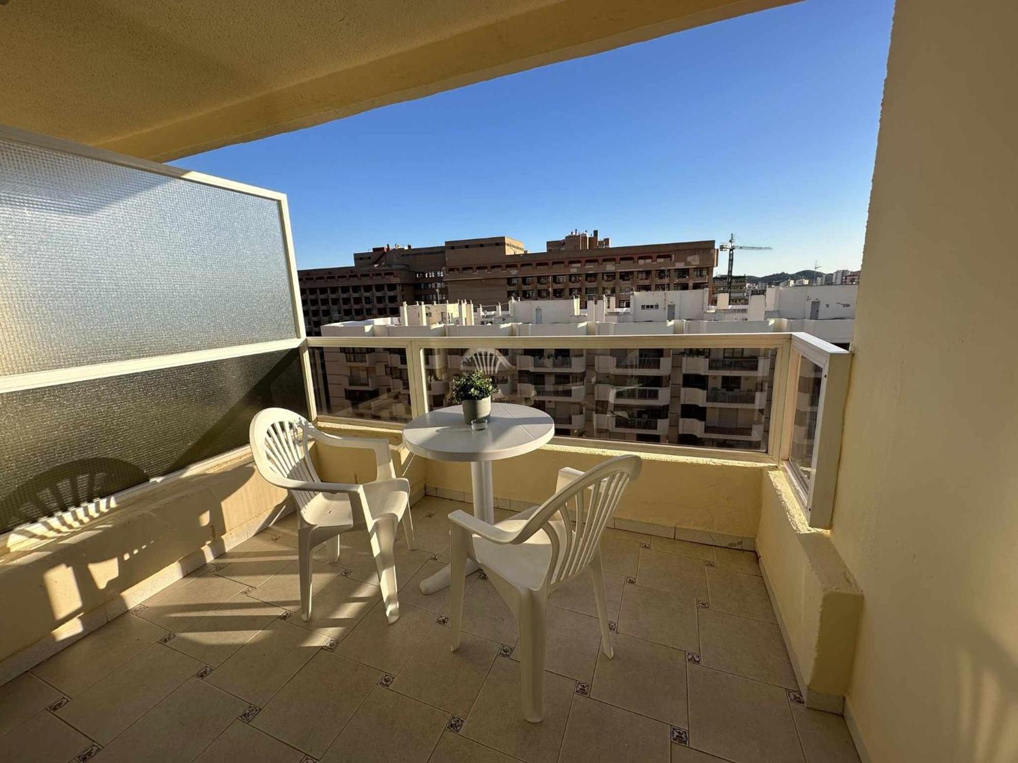 Estudio Pyr Privado Frente Al Puerto De Fuengirola Dış mekan fotoğraf