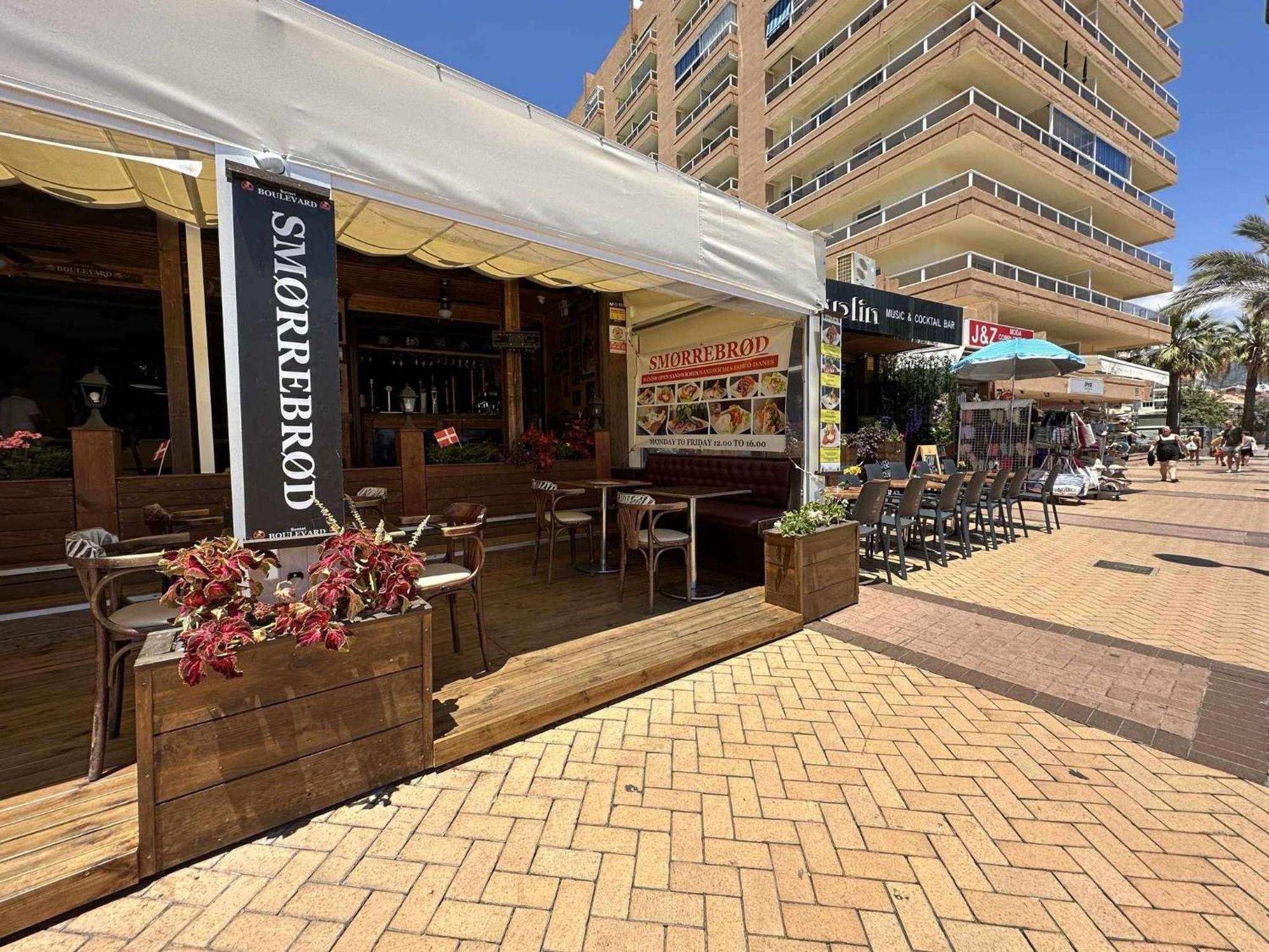 Estudio Pyr Privado Frente Al Puerto De Fuengirola Dış mekan fotoğraf